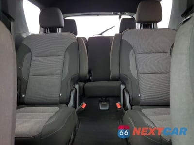 Zdjęcie 10 z 13 samochodu: 2023 CHEVROLET TRAVERSE LT VIN:1GNERGKW0PJ294436 - miniatura