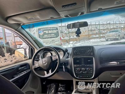 Zdjęcie 9 z 11 samochodu: 2013 DODGE GRAND CARAVAN SXT VIN:2C4RDGCG9DR582852 - miniatura