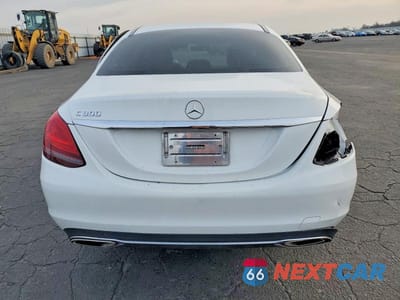 Zdjęcie 6 z 12 samochodu: 2020 MERCEDES-BENZ C 300 VIN:55SWF8DBXLU328534 - miniatura