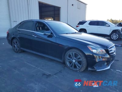Czwarte zdjęcie samochodu z boku: 2014 MERCEDES-BENZ E 350 VIN:WDDHF5KB6EA974750 - miniatura
