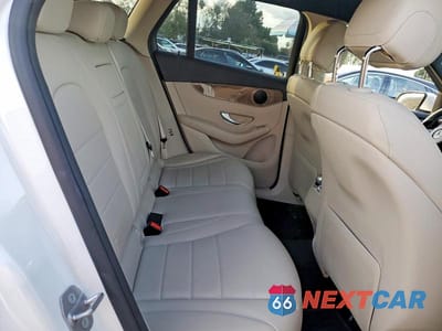 Zdjęcie 11 z 12 samochodu: 2018 MERCEDES-BENZ GLC 300 VIN:WDC0G4JB4JV063202 - miniatura