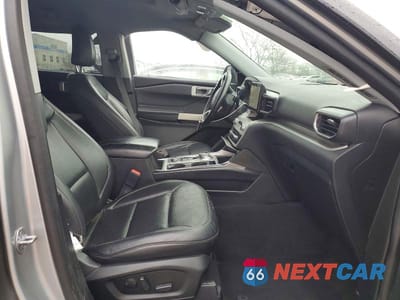 Zdjęcie 7 z 14 samochodu: 2021 FORD EXPLORER XLT VIN:1FMSK8DH3MGA28904 - miniatura