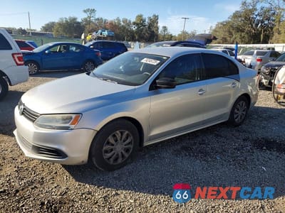 2013 VOLKSWAGEN JETTA BASE 3VW2K7AJ8DM430930 - główne zdjęcie licytacji z USA - miniatura