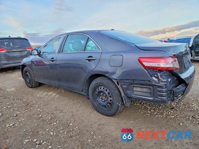 Drugie zdjęcie samochodu z przodu: 2011 TOYOTA CAMRY LE VIN:4T1BF3EKXBU721811 - miniatura