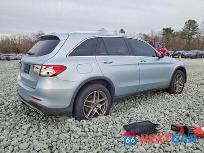 Trzecie zdjęcie samochodu z tyłu: 2017 MERCEDES-BENZ GLC 300 4MATIC VIN:WDC0G4KB4HV008757 - miniatura
