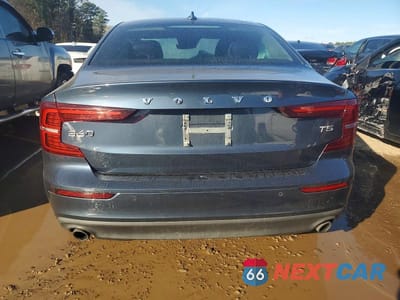 Zdjęcie 6 z 11 samochodu: 2019 VOLVO S60 T5 MOMENTUM VIN:7JR102FK0KG009639 - miniatura