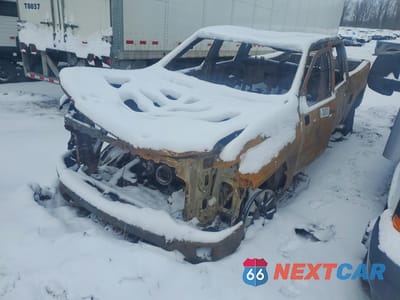 2024 CHEVROLET SILVERADO K2500 CUSTOM 1GC4YME70RF468781 - główne zdjęcie licytacji z USA - miniatura