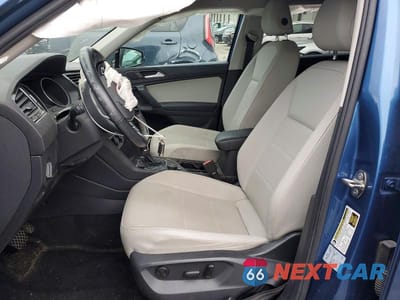 Zdjęcie 7 z 13 samochodu: 2019 VOLKSWAGEN TIGUAN SE VIN:3VV2B7AX9KM121098 - miniatura