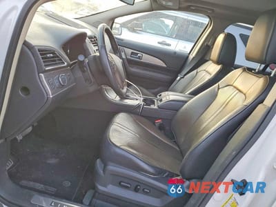 Zdjęcie 7 z 13 samochodu: 2011 LINCOLN MKX VIN:2LMDJ8JK6BBJ31545 - miniatura