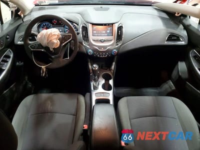 Zdjęcie 8 z 11 samochodu: 2017 CHEVROLET CRUZE LT VIN:1G1BE5SM1H7128802 - miniatura