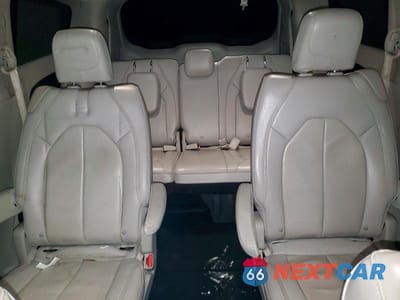 Zdjęcie 10 z 13 samochodu: 2018 CHRYSLER PACIFICA TOURING L VIN:2C4RC1BG1JR123411 - miniatura