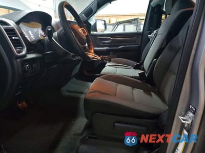 Zdjęcie 7 z 12 samochodu: 2022 RAM 1500 BIG HORN VIN:1C6SRFFT4NN385034 - miniatura