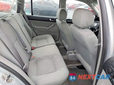 Zdjęcie 11 z 13 samochodu: 2004 VOLKSWAGEN JETTA GL VIN:WVWRL61J14W085068 - miniatura