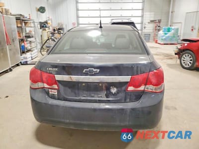 Zdjęcie 6 z 12 samochodu: 2012 CHEVROLET CRUZE LS VIN:1G1PC5SH1C7178364 - miniatura