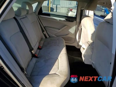 Zdjęcie 10 z 13 samochodu: 2017 VOLKSWAGEN PASSAT S VIN:1VWAT7A3XHC063904 - miniatura