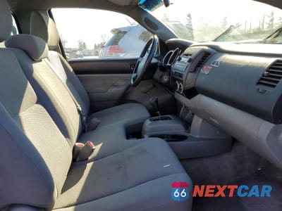 Zdjęcie 10 z 13 samochodu: 2011 TOYOTA TACOMA VIN:5TFNX4CN4BX002909 - miniatura