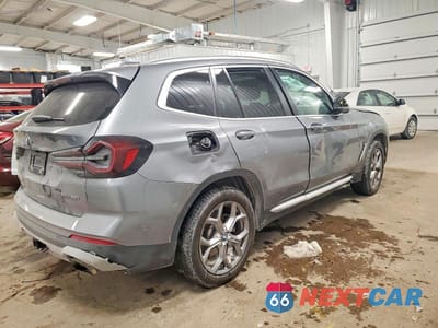 Trzecie zdjęcie samochodu z tyłu: 2024 BMW X3 XDRIVE30I VIN:5UX53DP06R9U82605 - miniatura