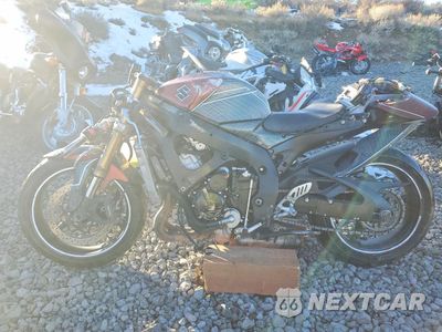 Trzecie zdjęcie samochodu z tyłu: 2006 SUZUKI GSX-R600 K6 VIN:JS1GN7DA062113403 - miniatura