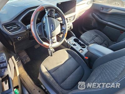 Zdjęcie 8 z 12 samochodu: 2023 FORD ESCAPE ACTIVE VIN:1FMCU9GN9PUA45072 - miniatura