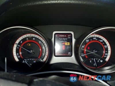 Zdjęcie 9 z 13 samochodu: 2018 DODGE JOURNEY CROSSROAD VIN:3C4PDDGG4JT430566 - miniatura