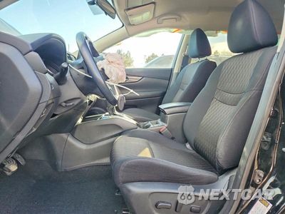 Zdjęcie 7 z 12 samochodu: 2018 NISSAN ROGUE S VIN:5N1AT2MV5JC810507 - miniatura