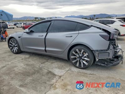 Drugie zdjęcie samochodu z przodu: 2025 TESLA MODEL 3 VIN:5YJ3E1EA8SF888250 - miniatura