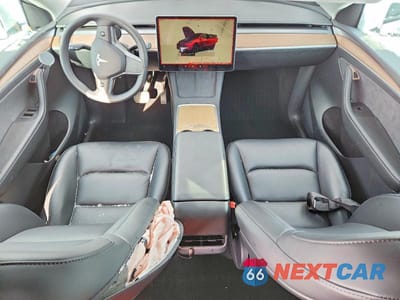 Zdjęcie 8 z 13 samochodu: 2024 TESLA MODEL Y VIN:7SAYGDEDXRF186701 - miniatura