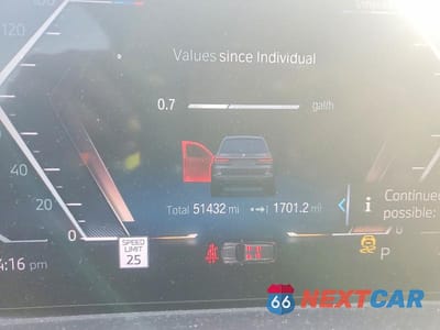 Zdjęcie 9 z 12 samochodu: 2023 BMW X7 M60I VIN:5UX33EM02P9R04545 - miniatura