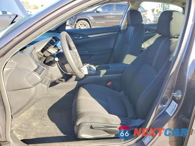 Zdjęcie 7 z 11 samochodu: 2019 HONDA CIVIC LX VIN:19XFC2F61KE048173 - miniatura