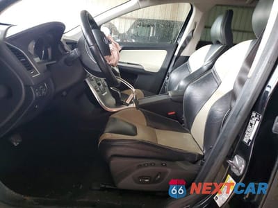 Zdjęcie 7 z 13 samochodu: 2017 VOLVO XC60 T5 DYNAMIC VIN:YV440MDR7H2223215 - miniatura