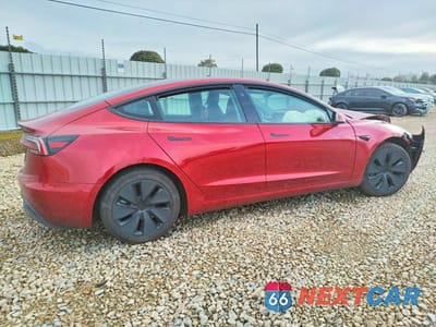 Trzecie zdjęcie samochodu z tyłu: 2025 TESLA MODEL 3 VIN:5YJ3E1EA2SF991289 - miniatura