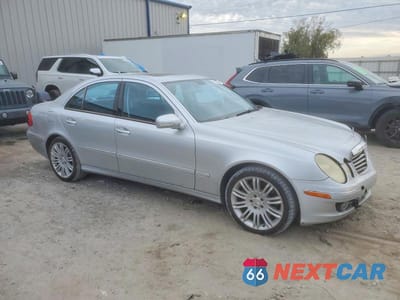 Czwarte zdjęcie samochodu z boku: 2007 MERCEDES-BENZ E 350 4MATIC VIN:WDBUF87X67B177604 - miniatura