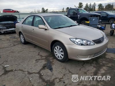Czwarte zdjęcie samochodu z boku: 2005 TOYOTA CAMRY LE VIN:4T1BE30K95U515300 - miniatura