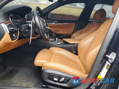 Zdjęcie 7 z 12 samochodu: 2019 BMW 540 XI VIN:WBAJE7C59KWW09588 - miniatura