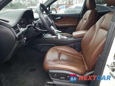 Zdjęcie 7 z 12 samochodu: 2018 AUDI Q7 PRESTIGE VIN:WA1VAAF75JD002294 - miniatura