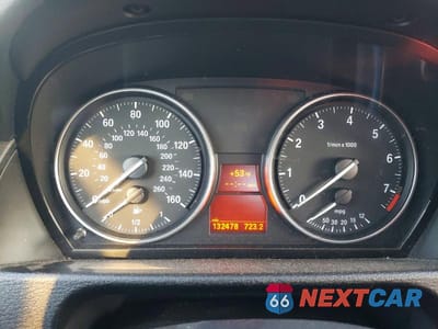 Zdjęcie 9 z 11 samochodu: 2013 BMW X1 XDRIVE28I VIN:WBAVL1C59DVR90775 - miniatura