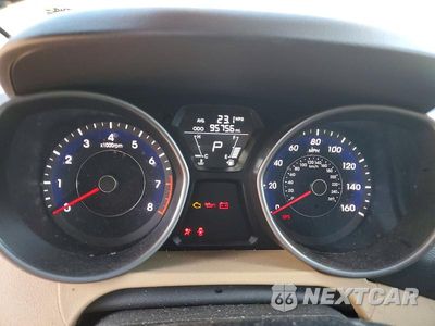 Zdjęcie 9 z 11 samochodu: 2013 HYUNDAI ELANTRA GLS VIN:5NPDH4AE5DH389397 - miniatura