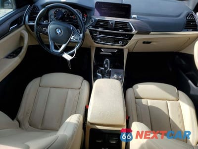 Zdjęcie 8 z 12 samochodu: 2018 BMW X3 XDRIVE30I VIN:5UXTR9C5XJLD62398 - miniatura