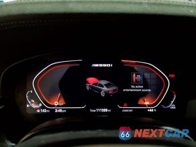 Zdjęcie 9 z 13 samochodu: 2021 BMW M550XI VIN:WBA13BK07MCG37704 - miniatura