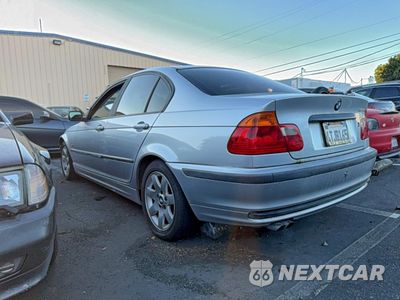 Trzecie zdjęcie samochodu z tyłu: 2001 BMW 325 I VIN:WBAAN37481ND49251 - miniatura
