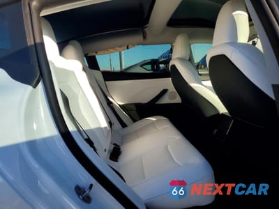 Zdjęcie 10 z 13 samochodu: 2026 TESLA MODEL 3 VIN:5YJ3E1EAXTF145848 - miniatura