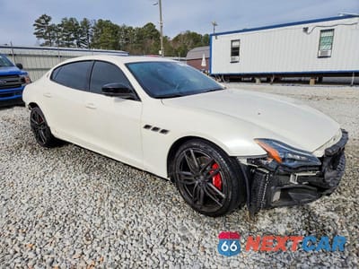 Czwarte zdjęcie samochodu z boku: 2020 MASERATI QUATTROPORTE S VIN:ZAM56YPA9L1352229 - miniatura