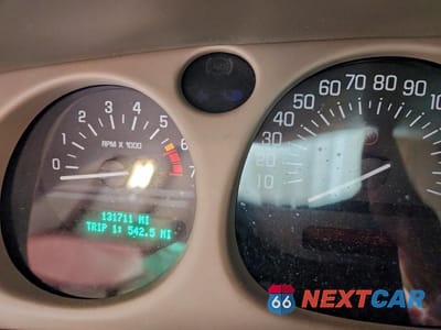 Zdjęcie 9 z 14 samochodu: 2000 BUICK LESABRE LIMITED VIN:1G4HR54K3YU156549 - miniatura