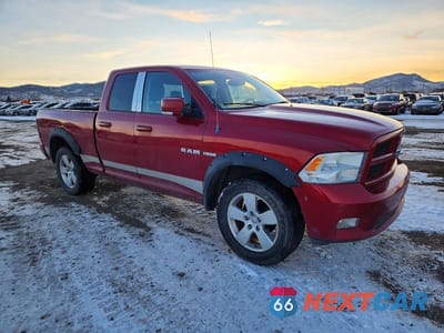 Czwarte zdjęcie samochodu z boku: 2010 DODGE RAM 1500 VIN:1D7RV1GT7AS106438 - miniatura