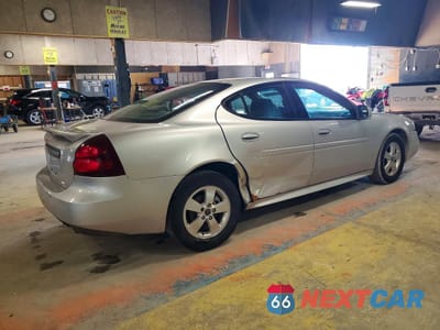 Trzecie zdjęcie samochodu z tyłu: 2005 PONTIAC GRAND PRIX VIN:2G2WP522051261078 - miniatura