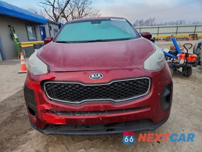 Piąte zdjęcie samochodu w środku: 2019 KIA SPORTAGE LX VIN:KNDPM3AC0K7493802 - miniatura