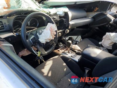 Zdjęcie 8 z 12 samochodu: 2018 TOYOTA 4RUNNER SR5 VIN:JTEBU5JR8J5589564 - miniatura