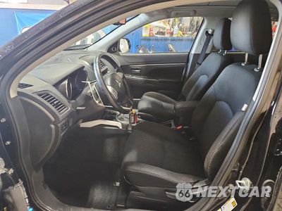 Zdjęcie 7 z 13 samochodu: 2012 MITSUBISHI OUTLANDER SPORT SE VIN:JA4AR4AU8CZ001510 - miniatura