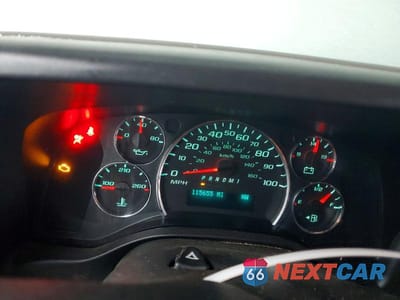 Zdjęcie 9 z 13 samochodu: 2015 CHEVROLET EXPRESS 2500 DELIVERY VAN VIN:1GCWGGFF8F1106046 - miniatura