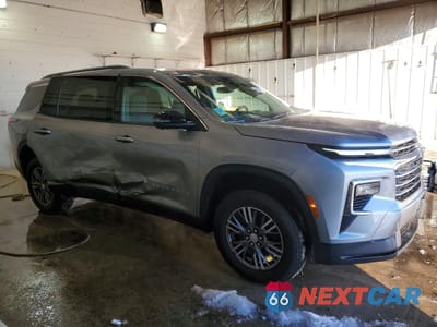 Czwarte zdjęcie samochodu z boku: 2024 CHEVROLET TRAVERSE LT VIN:1GNERGKS1RJ208230 - miniatura